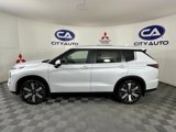 New 2025 Mitsubishi Outlander SE image 4