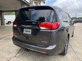 Used 2019 Chrysler Pacifica Limited w/ Tire & Wheel Group image 6