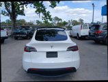 Used 2020 Tesla Model Y Long Range image 4