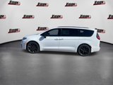 New 2024 Chrysler Pacifica Limited w/ Uconnect Theater Family Group image 2