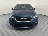 New 2025 Chrysler Pacifica Select image 2