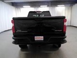 Used 2024 Chevrolet Silverado 2500 ZR2 w/ Technology Package image 6