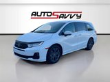 Used 2025 Honda Odyssey Touring image 3