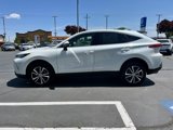 Used 2022 Toyota Venza LE image 5