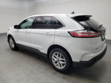Used 2022 Ford Edge SEL image 3
