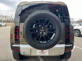 Used 2023 Land Rover Defender 90 S image 5