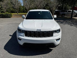 Used 2019 Jeep Grand Cherokee Laredo image 2