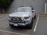 Used 2020 Toyota Tacoma Limited image 3