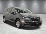 Used 2023 Chrysler Pacifica Touring-L image 2