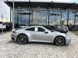 Used 2024 Porsche 911 Carrera image 3