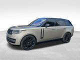 Used 2023 Land Rover Range Rover Autobiography image 3