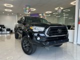 Used 2022 Toyota Tacoma TRD Sport image 3