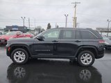 Used 2023 Jeep Grand Cherokee Limited image 5