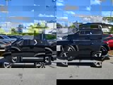 New 2025 Honda Pilot Touring image 5