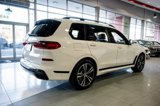Used 2022 BMW X7 xDrive40i w/ M Sport Package image 5