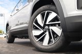 New 2026 Volkswagen Atlas SE image 3