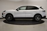 Certified 2024 Porsche Cayenne image 2