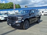 New 2025 Ford Expedition Platinum image 3