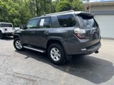 Used 2022 Toyota 4Runner SR5 Premium image 4