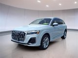 Certified 2025 Audi Q7 3.0T Premium w/ Convenience Package image 3