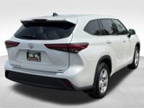 Used 2022 Toyota Highlander L image 5