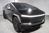 Used 2024 Tesla Cybertruck AWD Crew Cab image 5