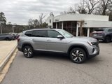 New 2025 Volkswagen Atlas SE image 2