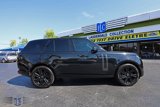 Used 2023 Land Rover Range Rover SE image 2