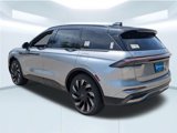 New 2025 Lincoln Nautilus Reserve image 4