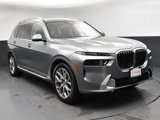Used 2025 BMW X7 xDrive40i w/ Premium Package image 2