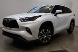 Certified 2023 Toyota Highlander XLE image 3