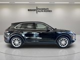 Used 2024 Porsche Cayenne image 2