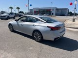 Used 2024 Nissan Altima 2.5 SV image 4