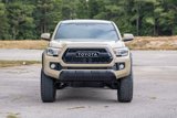 Used 2017 Toyota Tacoma TRD Off-Road image 2