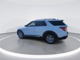 Used 2023 Ford Explorer XLT w/ Equipment Group 202A image 5