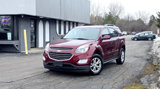 Used 2017 Chevrolet Equinox LT image 2