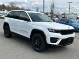 New 2025 Jeep Grand Cherokee Altitude image 5