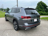 Used 2022 Volkswagen Atlas SEL Premium image 3
