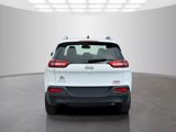 Used 2015 Jeep Cherokee Latitude w/ Cold Weather Group image 6