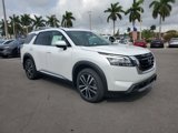 New 2025 Nissan Pathfinder Platinum w/ Cargo Package image 3