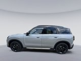 New 2025 MINI Cooper Countryman SE image 2