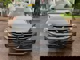 Used 2022 Volkswagen Tiguan SE w/ Panoramic Sunroof Package image 3