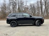 New 2025 Jeep Grand Cherokee Limited w/ Black Appearance Package image 4