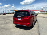 New 2025 Chrysler Pacifica Select image 5