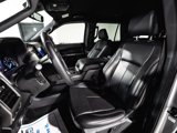 Used 2021 Ford Expedition XLT image 2