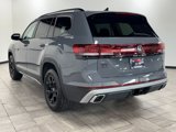 New 2026 Volkswagen Atlas Peak Edition image 5