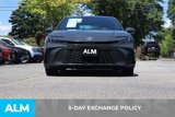 Used 2025 Toyota Camry SE image 4