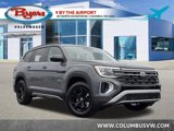 New 2025 Volkswagen Atlas Peak Edition SE image 1