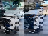 Used 2022 Toyota Corolla Cross XLE image 3