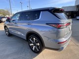 New 2025 Mitsubishi Outlander SE image 5